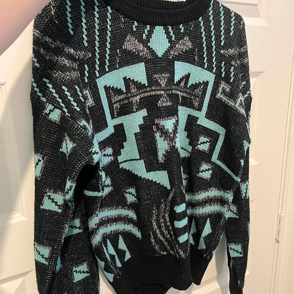 Vintage Expressions Geometric Patterned Black and Teal Sweater